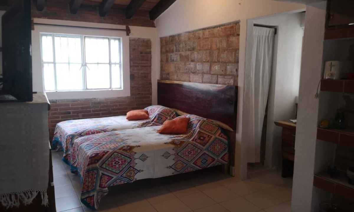 Colonia 5 de Diciembre Apartment | n1BR tranquil studio with personal garden and beach access