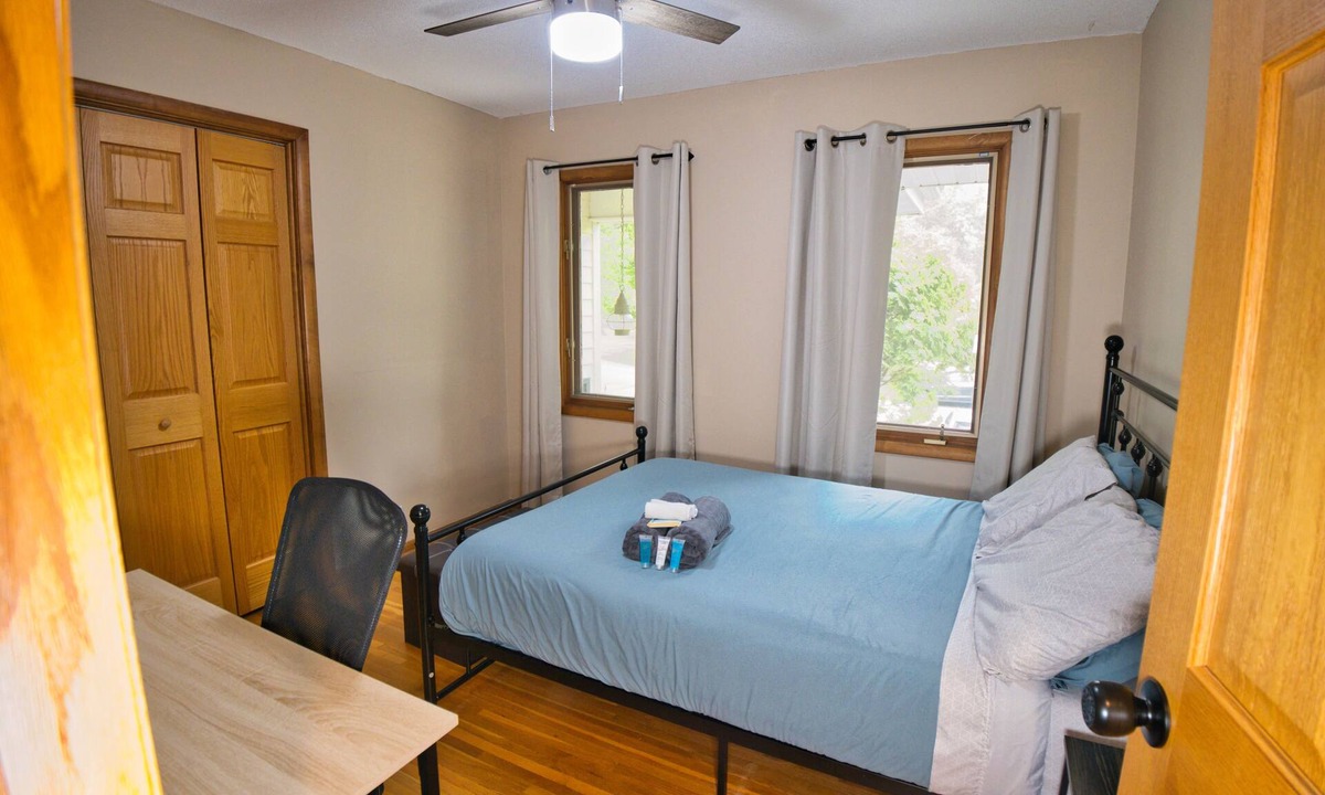Plymouth House | Nestled 4-bedroom house with AC in charming Plymouth