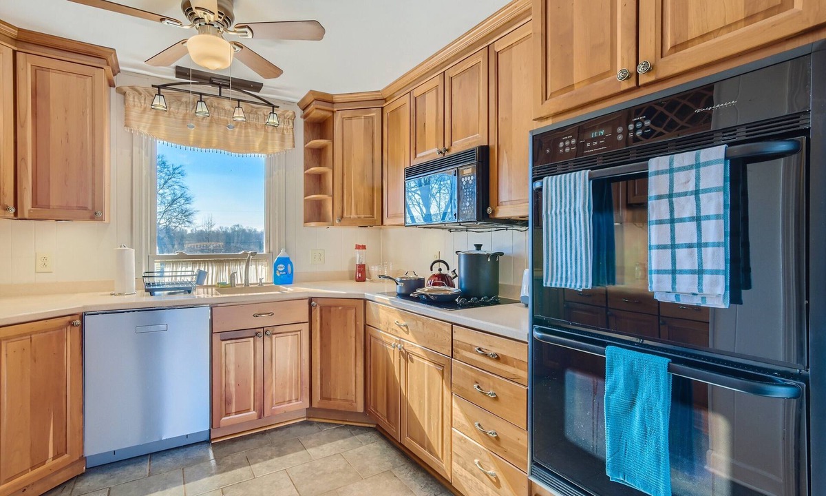 Franklin House | NEW- Family Friendly Ranch Home Near Nashville! (TA)