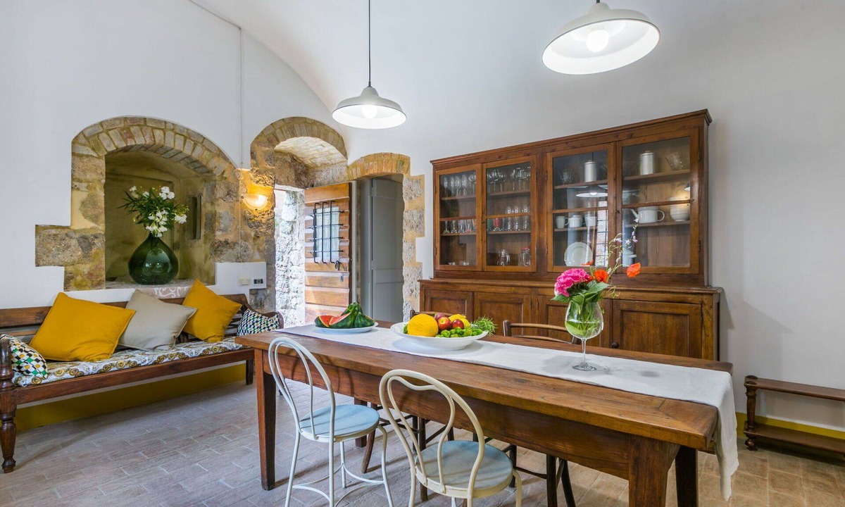 Stigliano Apartment | Nice apartment for 2 guests with WIFI, TV, patio, pets allowed and panoramic view