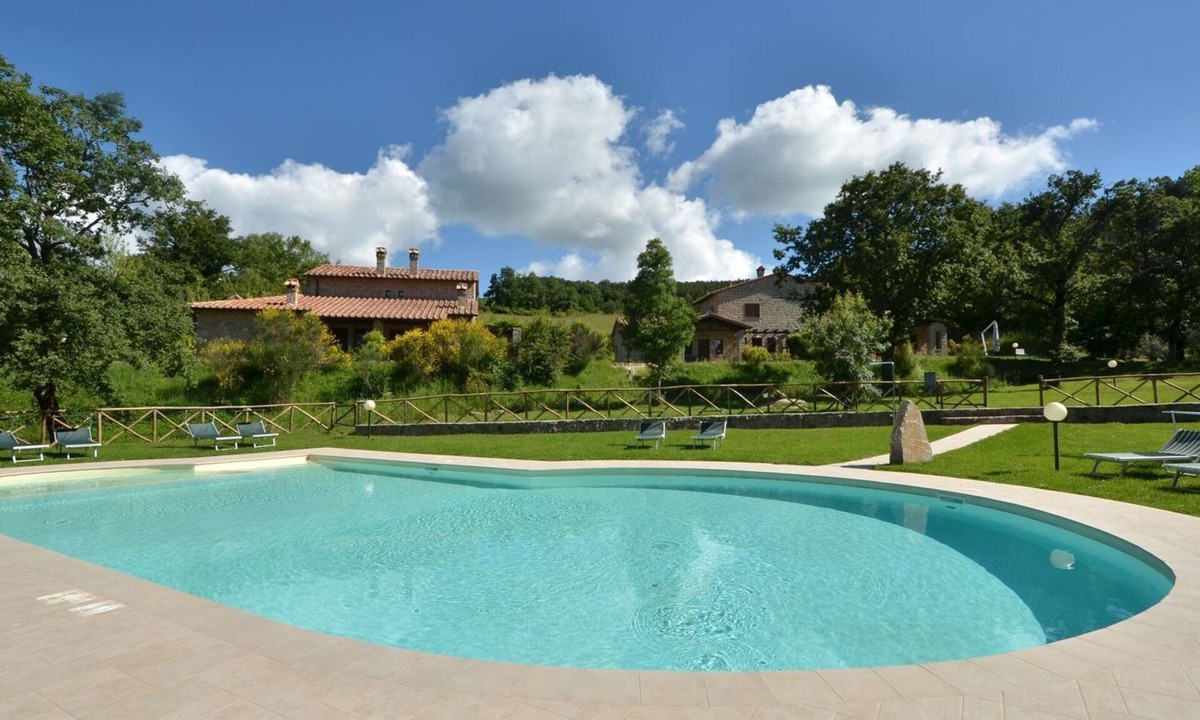 Roccalbegna Apartment | Nocciola, Poderone, Roccalbegna, Grosseto and Maremma