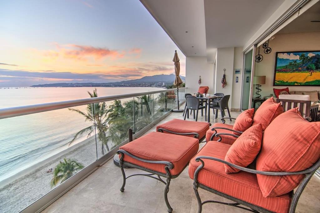 Bucerias House | Nova - Beachfront Condo with Private Office & Panoramic Views