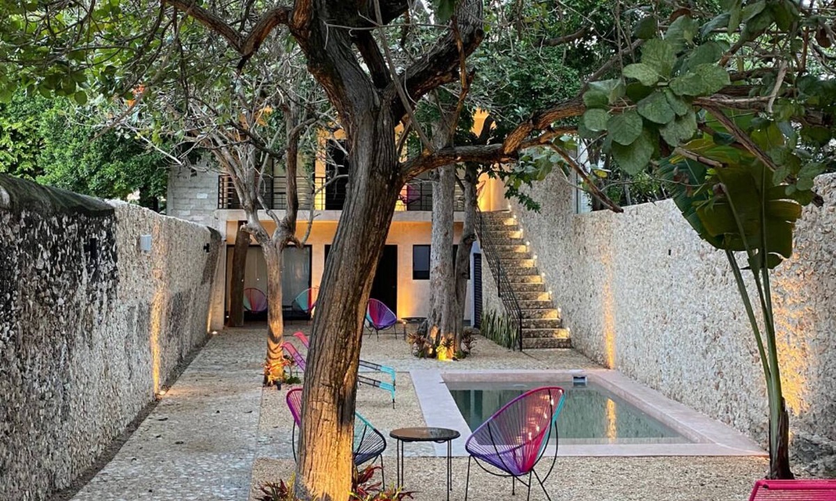 Centro Apartment | Oasis retreat 20 guests, 10 Private Suites, just a few blocks from Plaza Grande!