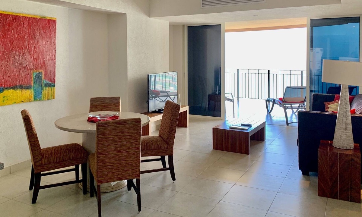 Puerto Vallarta Apartment | Ocean front Apartment Grand Venetian 1