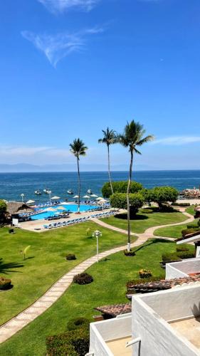 Marina Vallarta Apartment | Ocean View,Beach Front Condo