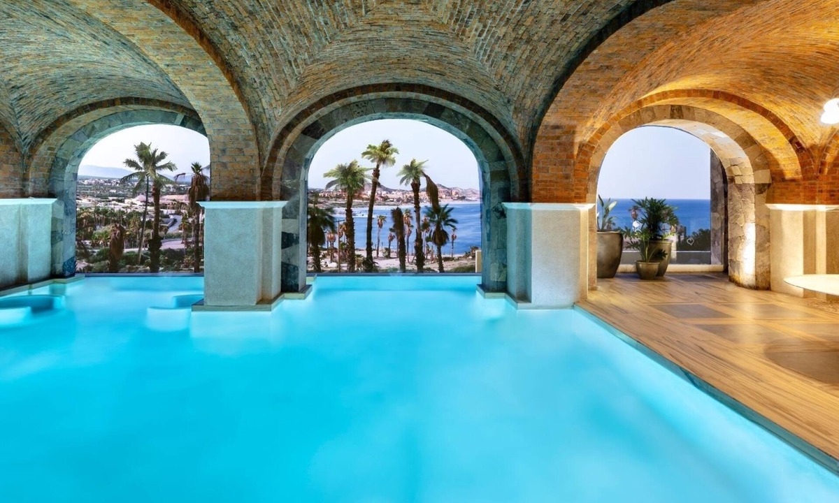 Los Cabos Villa | One Bedroom Vista Suite - VISTA ENCANTADA RESORT, SPA & RESIDENCES - Breakfast Included by RedAwning