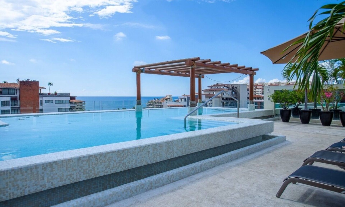 Emiliano Zapata Apartment | One Block from Basilio Badillo Street! 1BD Studio for rent in Old Town, Puerto v