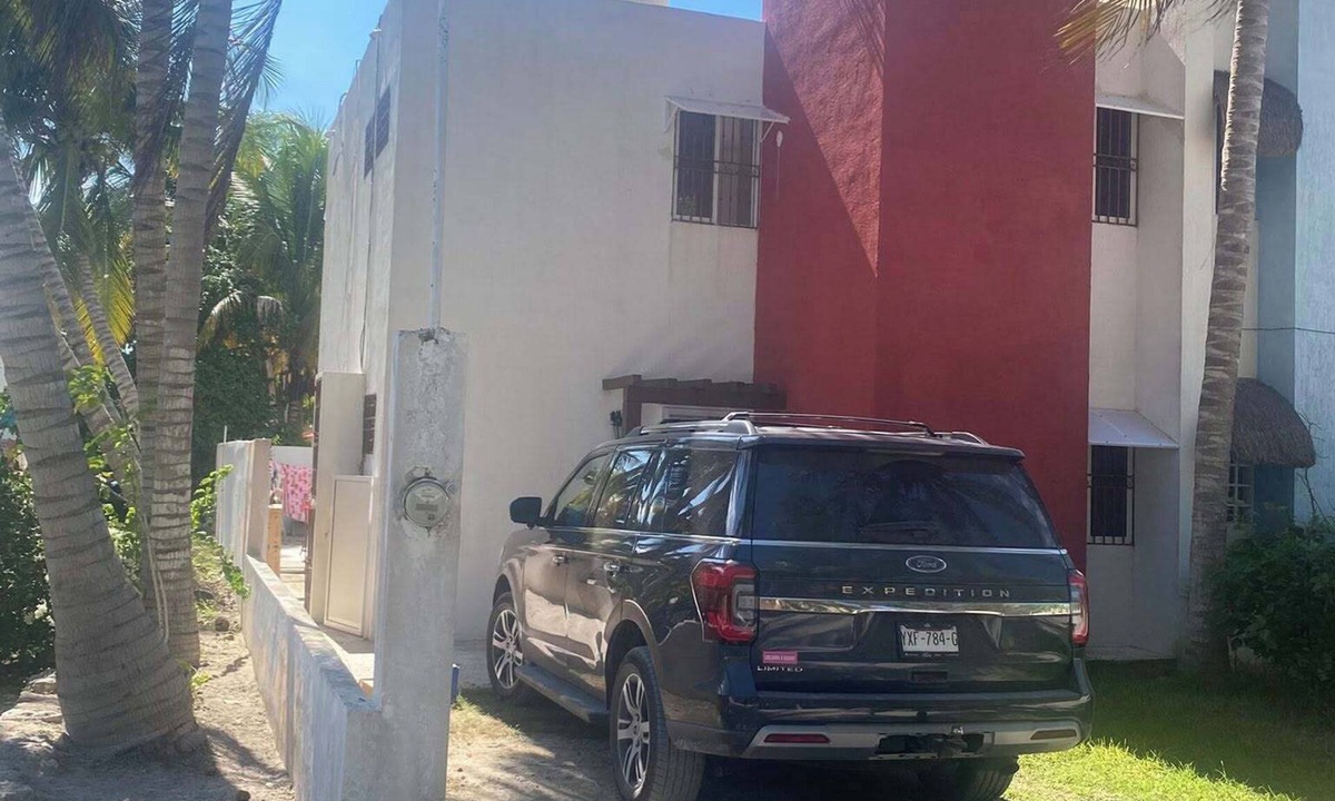 Telchac Puerto House | One Minute Walk to the Beach!