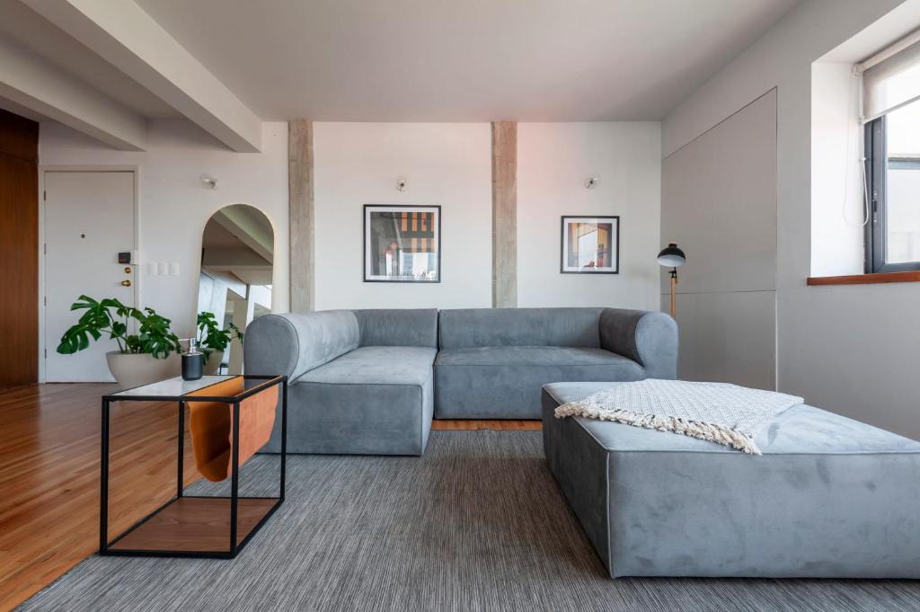 Hipodromo Apartment | Outstanding Triplex in Iconic Art Deco Building