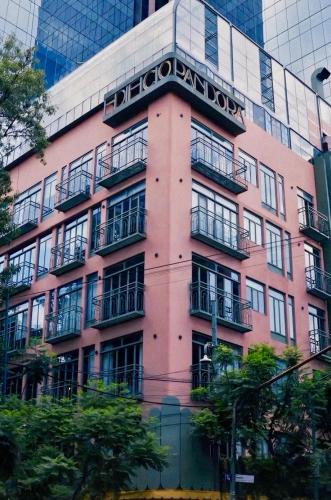 Zona Rosa Apartment | Pandora House
