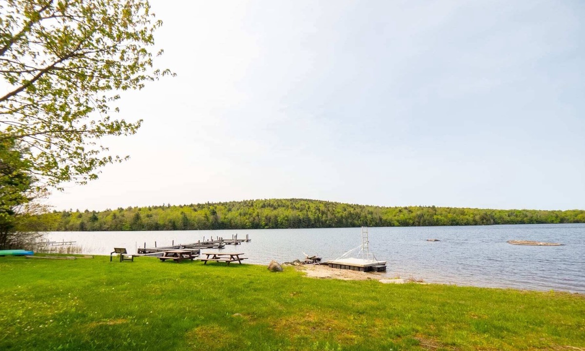 Tolland House | Peace & Tranquility In Tolland, Book Today!