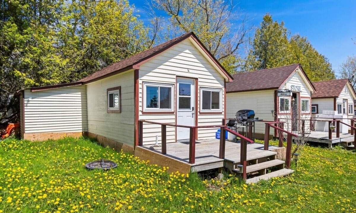 Otonabee-South Monaghan House | Peaceful 1BR Nature Stay | Cozy & Scenic
