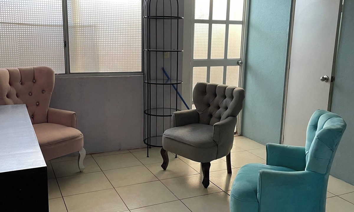 San Juan del Rio House | Pequeña Casa, Cerca de Carretera México Querétaro