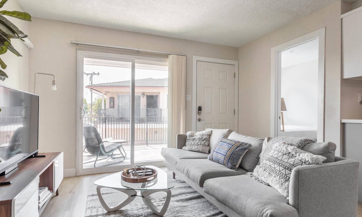 Torrance Apartment | Pet-Friendly 3BR Apartment in Sunny Torrance