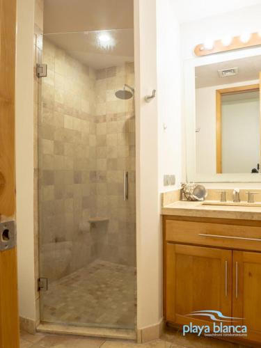 San Carlos House | Playa Blanca Premier Unit 504