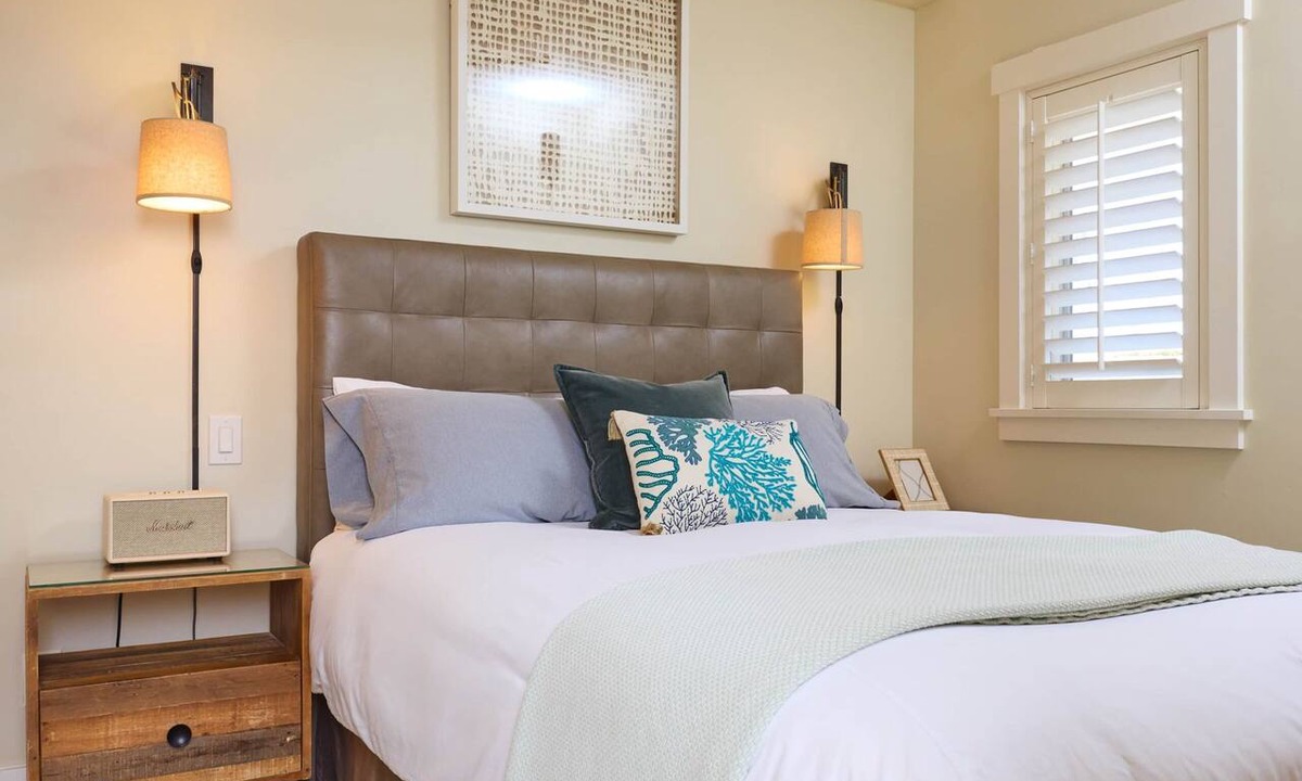 Carpinteria Apartment | Playa One Bedroom (251)