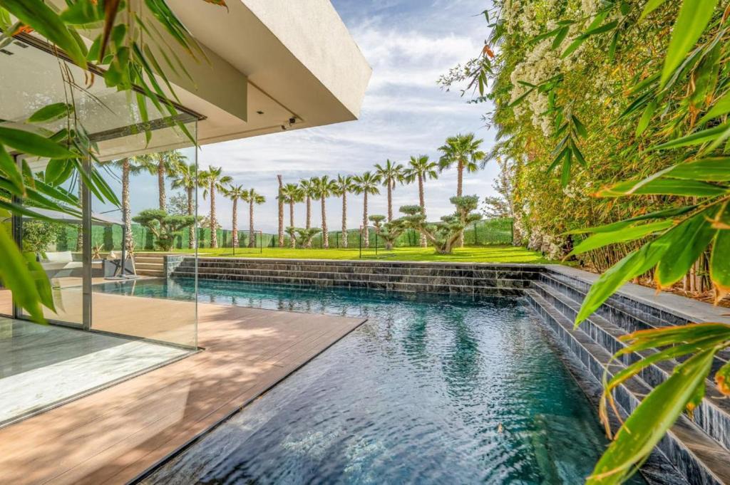 Arset El Bilk Villa | PLEASE READ HOST PROFILE BEFORE RESERVATION-Royal Palace Villa, Entire Private Estate,5BR ,Pool