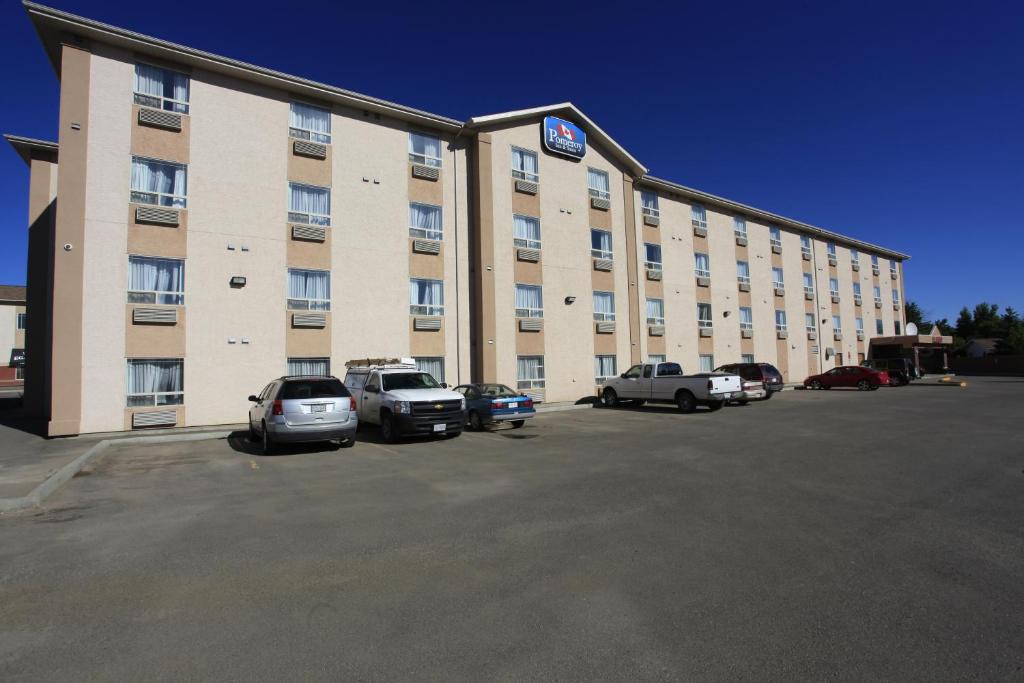 Fort St. John Hotel | Pomeroy Inn & Suites Fort St. John