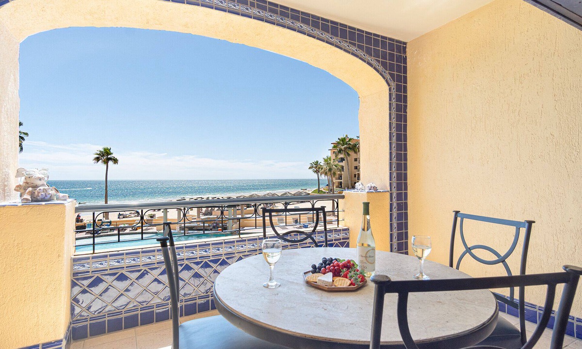 Puerto Penasco Condo | Princesa Resort E-204 NEWLY RENOVATED Cozy Ocean Front Condo