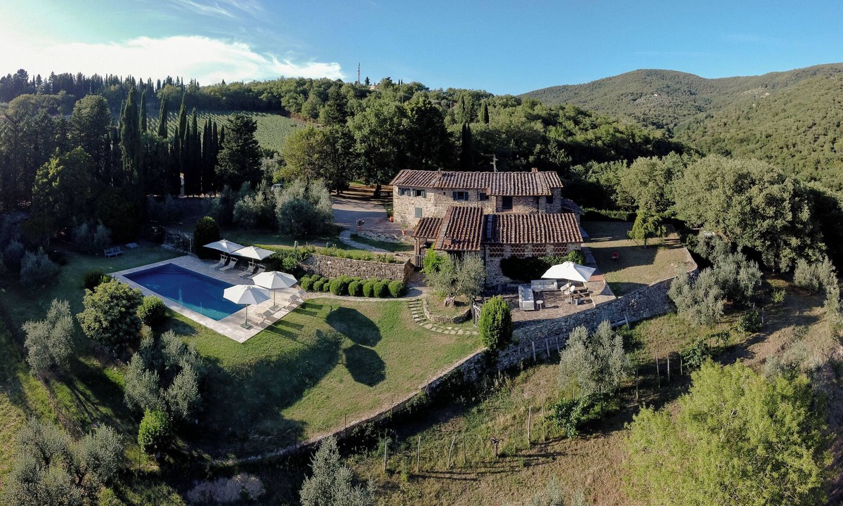 Greve in Chianti House | Private Chianti Estate - 5BR · Pool · Vineyard - Pizza Terrace - 10 Guests
