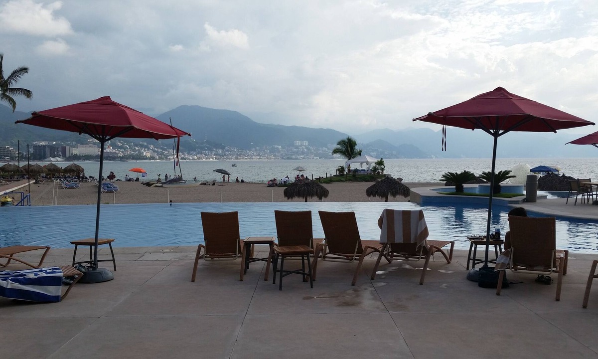 South Hotel Zone Condo | Private Jacuzzi/SpectacularViews/Live and Love the Grand Lifestyle