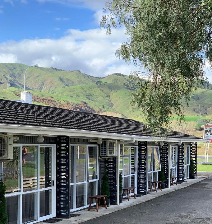 Paeroa Hotel | Racecourse Motel