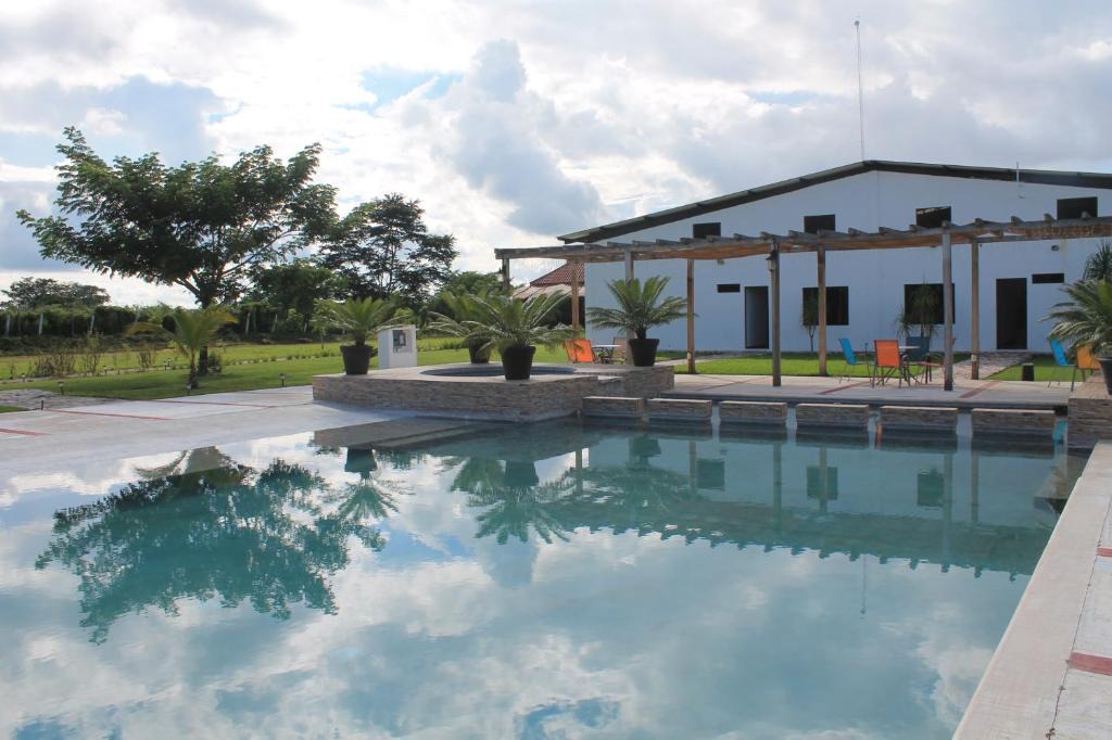 Escarcega Hotel | Real Primaveras Campestre
