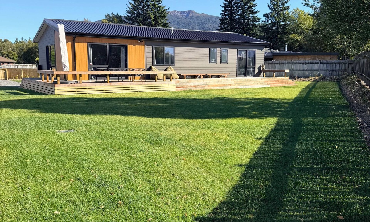 Turangi House | Relaxing Retreat with Adventure on Your Doorstep