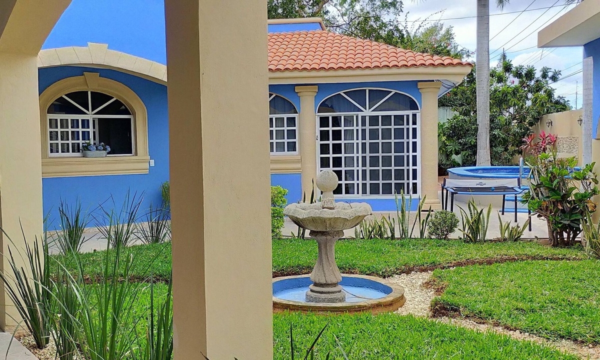 Montecarlo House | Residencia Uribe - Beautiful house with private pool
