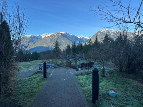 Squamish House | Ride and Climb Lodge