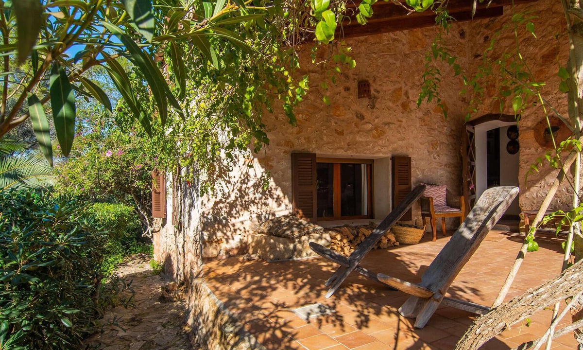 Cala Llombards House | Romantic Rustical House