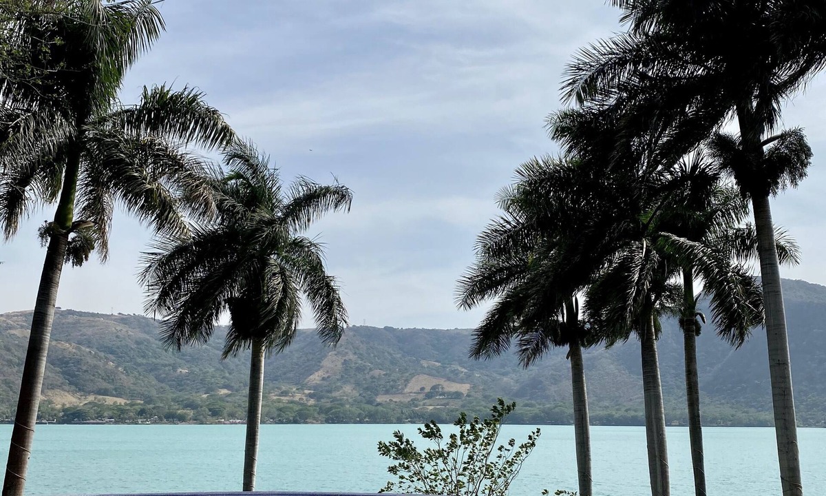 La Laguna Hotel | Santa María Resort