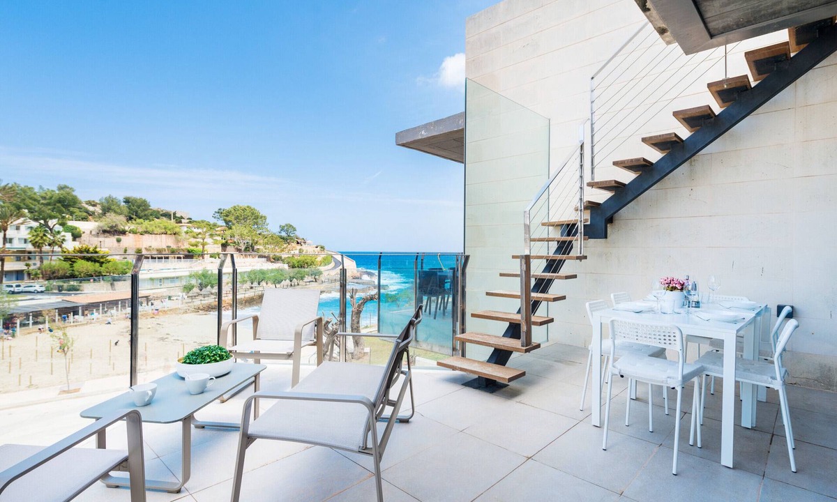 Cala San Vicente Apartment | Sea view Apartment with AC and penthouse terrace in Cala Sant Vicenç, Pollença