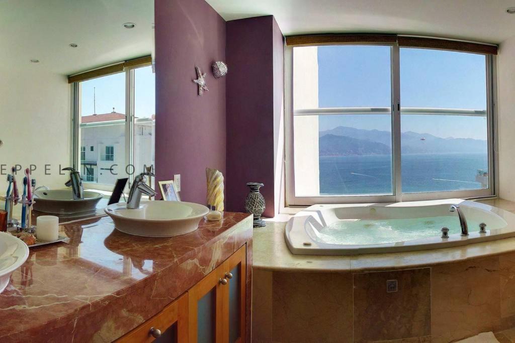 Marina Vallarta Apartment | Shangri La Luxury Penthouse Condominiums by Cheap Getaway