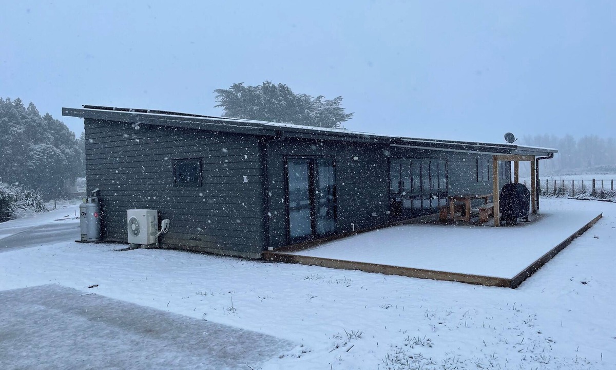 Ohakune House | Solar on Snowmass Drive 30c Orange Door