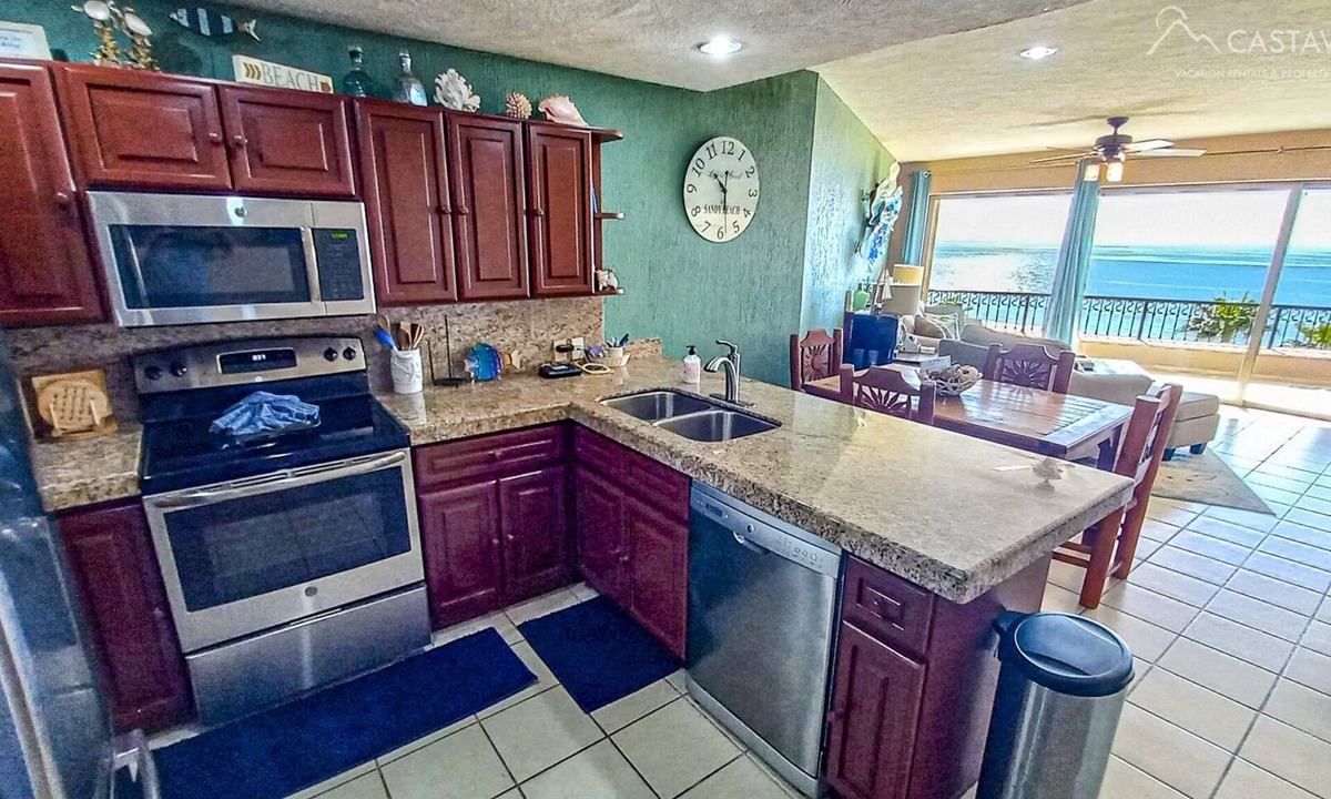 Puerto Penasco Condo | Sonoran Spa W506 - 2 BR Next to the Pool, High Speed Wi-Fi - Beachfront Upper Floor Luxury Condo