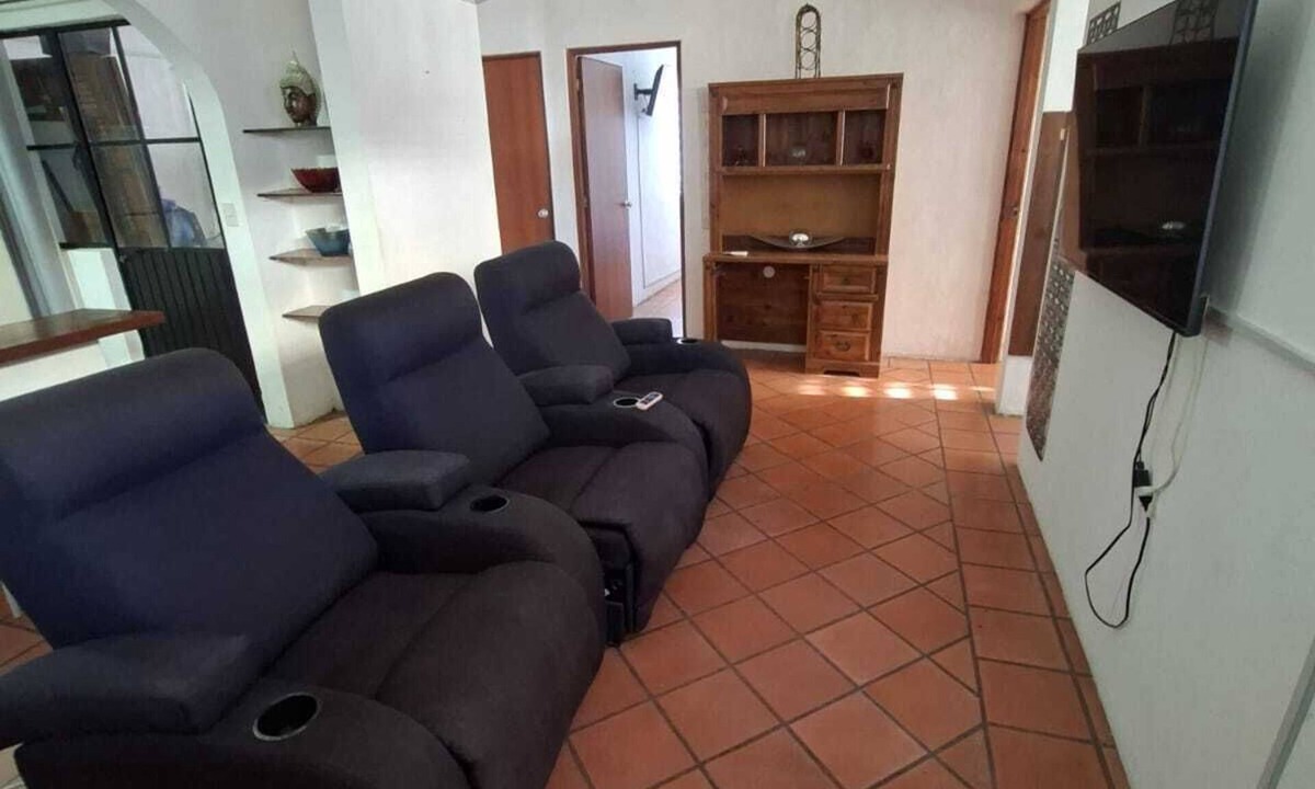 Puerto Vallarta Apartment | Spacious 3-bedroom apartment with AC, WiFi in charming Puerto Vallarta