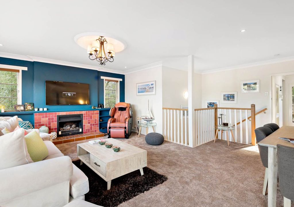 Epsom House | Spacious 5 Bedrooms House in Epsom