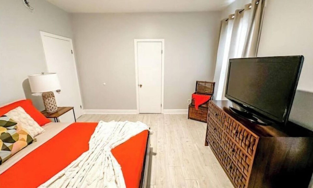 West New Haven Apartment | Spacious Bohemian Nook