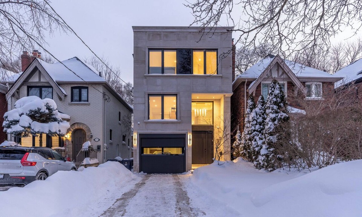 Midtown Toronto House | Spacious Newly Built home in the heart of Toronto
