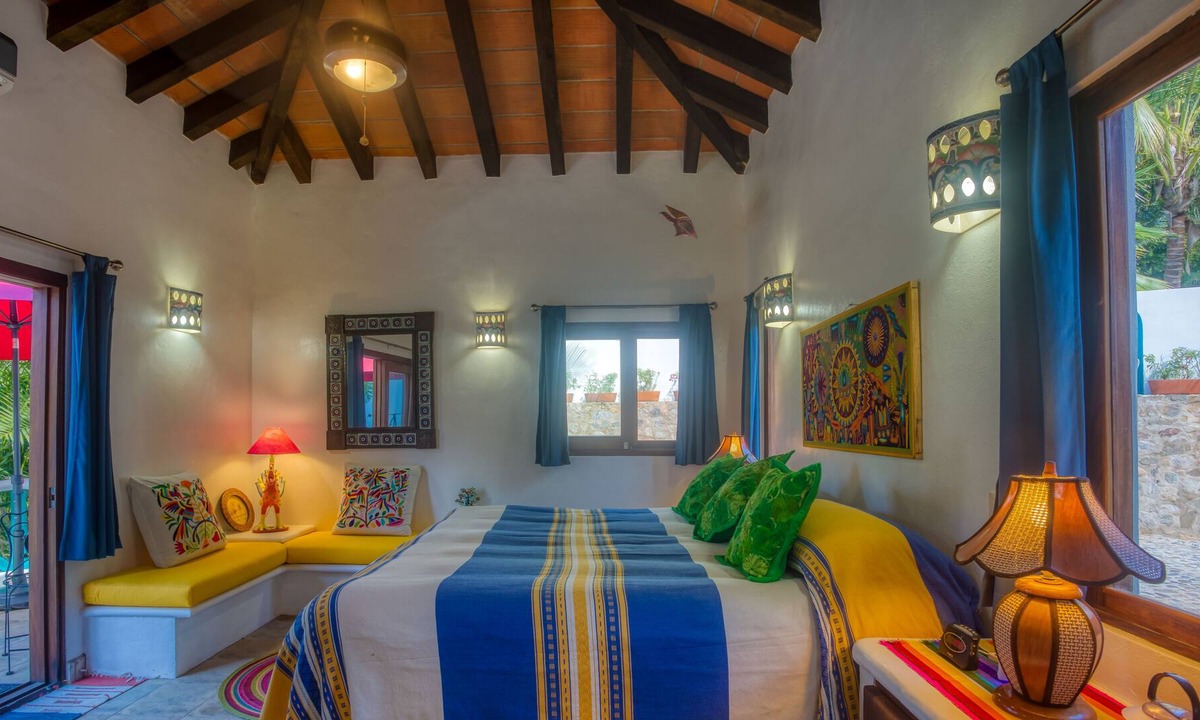 San Francisco House | Special place where you combine the peace of the jungle with the ocean view.