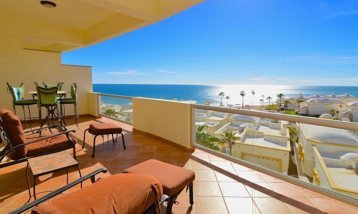 Sandy Beach Condo | Spectacular 2 Bedroom Condo on Sandy Beach at Las Palmas Resort b-401