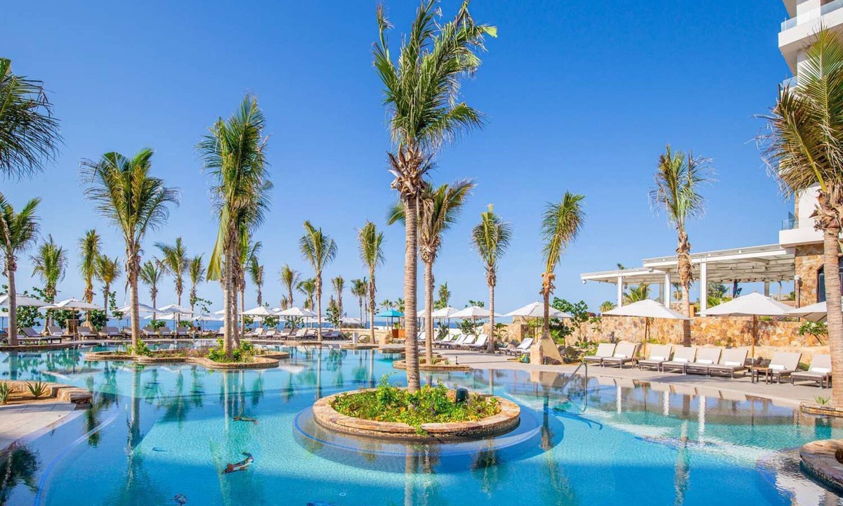 Chula Vista Resort | Spend New Years in Cabo! 2-bed Luxury Suite - Villa La Valencia Beach Resort