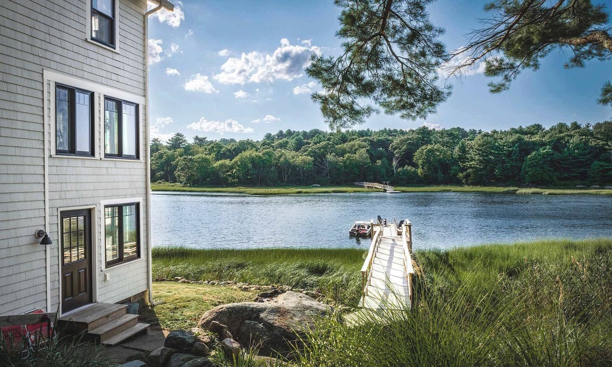 Gloucester House | Stay at Little River