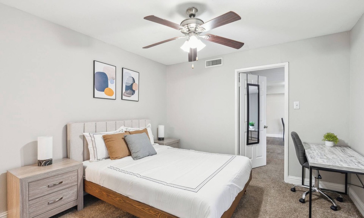 South Arlington Apartment | Stratton 309-D I Spacious 2 Bed 2 Bath