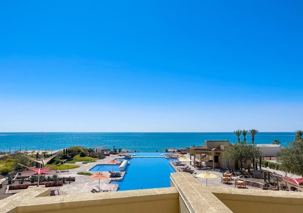 Puerto Penasco Apartment | Stunning Beachfront Condo with Private Beach