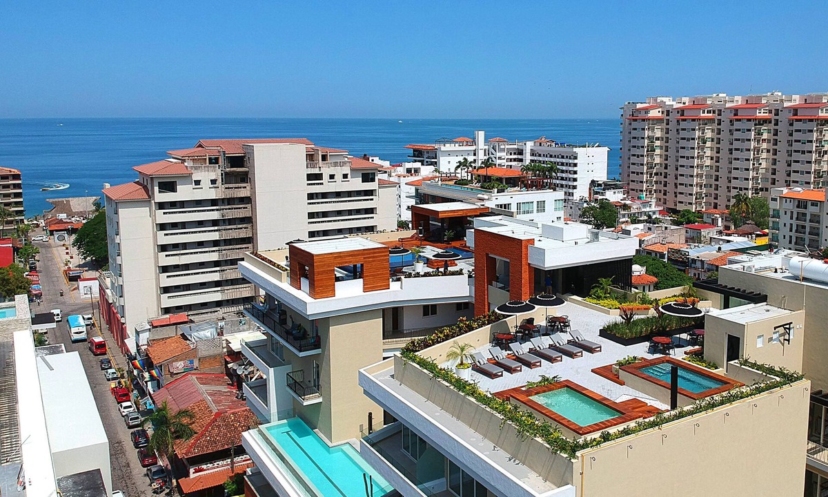 Emiliano Zapata Condo | Stunning condo with amazing rooftop terrace in Romantic Zone - Old Town
