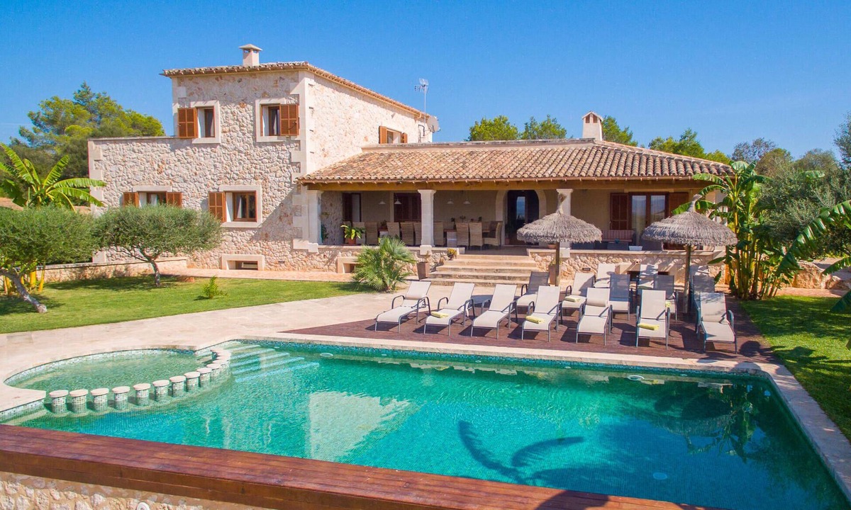 Campos House | Stunning home in Campos with private swimming pool, can be inside or outside