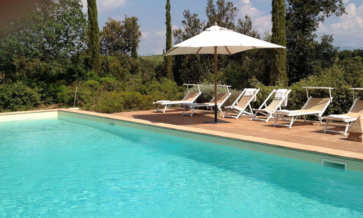 Camigliano Villa | Stunning private villa for 16 guests with private pool, WIFI, A/C, TV and panoramic view