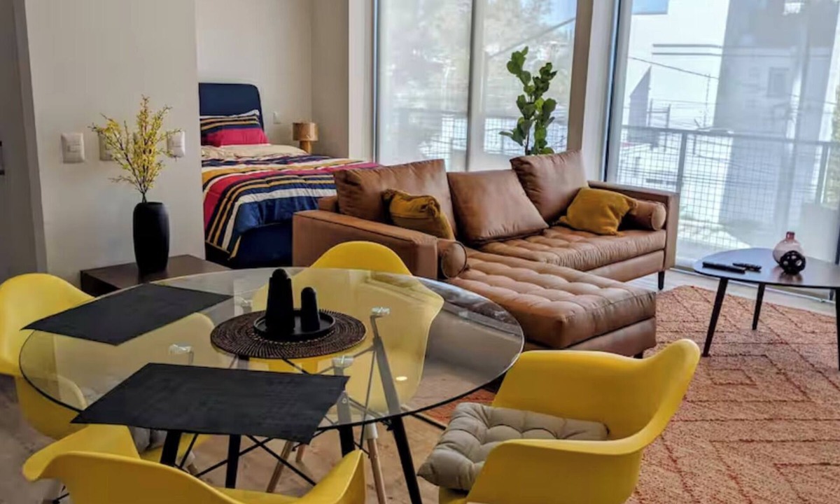 Financial District Apartment | Stylish loft at new upscale tower in Providencia, security 24/7, gym, location!